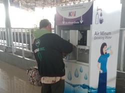 Kurangi Sampah Plastik, Daop 5 Purwokerto Hadirkan Water Station di Stasiun Kroya