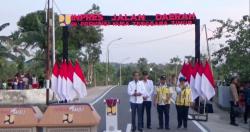 Presiden Jokowi Resmikan 217 Km Ruas Jalan di NTT