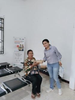 Pegadaian Area Kupang Salurkan Paket Makanan Siap Saji Serentak di 7 Kantor Cabang