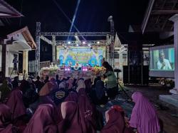 Panwascam Paiton Ajak Masyarakat Awasi Pilkada Melalui Acara Bawaslu Bersholawat