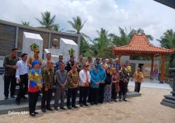 PJ Gubernur Lampung Samsudin Kunjungi Monumen Perjuangan CPM di Panggungrejo-Pringsewu