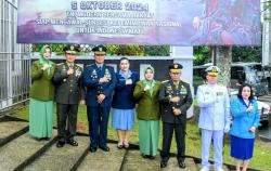 Sambut HUT Ke-79, TNI di Maluku Ziarah ke TMP Kapahaha