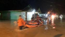 Ratusan Warga di Padang Pariaman Mengungsi, Diterjang Banjir dan Tanah Longsor