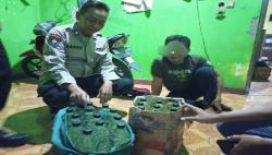 Peredaran Miras di Sragen Dirazia, Polisi Sita 21 Botol Ciu