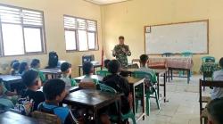 Semarak HUT TNI ke 79, Satgas Pamtas RI-RDTL Lakukan Ini di SMPN Haumeniana