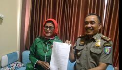 Dr. (Can) Nurul Hidayah Resmi Cabut Laporan Pengrusakan Banner Setelah Mediasi oleh Polres Pringsewu