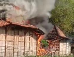 Rumah Milik Dua Warga di Tunggak, Toroh Dilalap Api, Kata Polisi Ini Penyebabnya