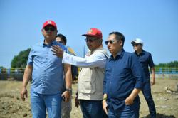 Pjs Bupati Indramayu Cek Kondisi Debit Air di Aliran Sungai Cimanuk