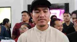 Hadir Deklarasi Pemenangan di Karanganyar, Kaesang Titip Jokowi ke Ilyas: Ojo Diajak Mancing