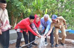 Pemkot Semarang-Bank Jateng Bantu Pembuatan Sumur Artetis di Kawasan Penghasil Durian Gunungpati