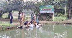 Kodim 0423 Bengkulu Utara Bantu Petani Bentuk Demplot Kolam Ikan di Kawasan Minapolitan 