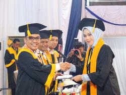 PNL Wisuda Perdana Magister Terapan, Lahirkan 360 Wisudawan Cumlaude