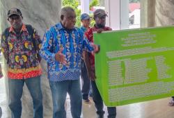 Dewan Adat Kabupaten Jayapura Minta MRP Hentikan Tahapan Seleksi DPRK