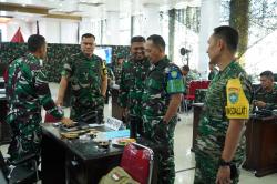 Brigjen TNI Senmart Tonda Tinjau Latihan Posko I Korem 011/Lilawangsa