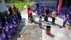 Keseruan Aksi Pemadam Kebakaran Cilik di Demak: Outing Class Siswa TK Qiroati