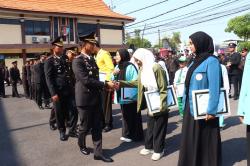 Hari Sumpah Pemuda, Kapolres Bojonegoro Beri Penghargaan Pesilat dan Putra-Putri Polri Berprestasi