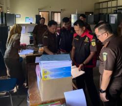 Tim Kejaksaan Negeri Pringsewu Geledah Empat Lokasi Terkait Dugaan Korupsi Dana Hibah LPTQ 2022