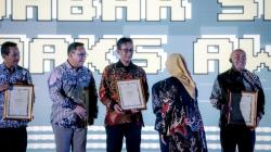 Diskominfo Ciamis Raih Penghargaan Teraktif dalam Penanggulangan Hoaks di Humas Jabar Awards 2024