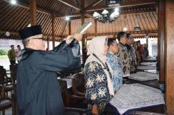 12 Pejabat Fungsional Pemkab Banyumas Dilantik