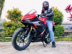 Testimoni Pengguna Honda CBR 150R: Istimewa, Motor Sport yang Irit BBM