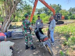 Tolak Tambang Liar, Dua Kelompok Warga Desa Sapanang Terlibat Aksi Lempar Batu