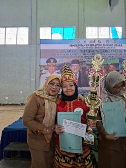 Thania Rhamadani Harisma Juara Lomba Cerita Rakyat Tingkat SD se- Kabupaten Lampung Utara