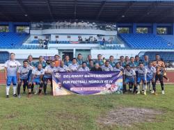 16 Tim Berlaga di Turnamen Fun Football Fourfeo Cup U-38