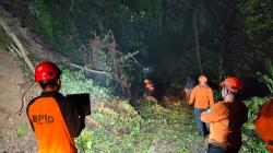 Tanjakan Unyil Tertimbun Longsor, Jalur Rancah-Kampung Kuta Ruas Gunung Salem Tak Bisa Dilewati