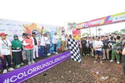 Peringat Hari Pahlawan, H Cucun Gelar Color Run 2024 di Bandung