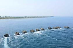 Latihan Keris Woomera 2024, Marinir Indonesia dan ADF Uji Keterampilan di Pantai Banongan