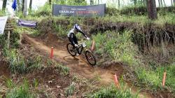 Takjubnya Bernard Kerr Atlet Inggris dengan Atmosfer Indonesian Downhill 2024 dan Alam Kota Batu