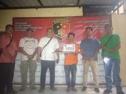 Sedang Layani Pelanggan, Bandar Judi Togel Online Dicokok Polisi di Warung