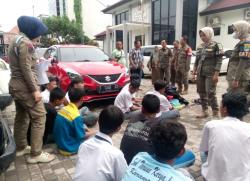 Satpol PP Amankan 16 Pelajar SMK yang Diduga Terlibat Aksi Pengeroyokan