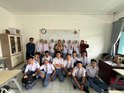 SMA Darul Hikam Mengundang Guru Tamu