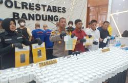 Satresnarkoba Polrestabes Bandung Tangkap 3 Bandar Besar, Sita 362.150 Butir Obat Terlarang