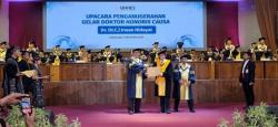 Irwan Hidayat Raih Gelar Doktor Honoris Causa dalam Bidang Ilmu Manajemen Mutu dari Unnes