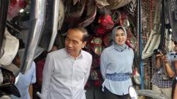 Jokowi dan Kaesang Ajak Respati-Astrid Blusukan ke Pasar Klitikan, Dukungan di Pilkada Solo?