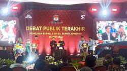 Debat Pilkada Jombang 2024, Warsubi Dua Kali Salah Sebut Nama Putri Pendiri NU, Pendukung Riuh