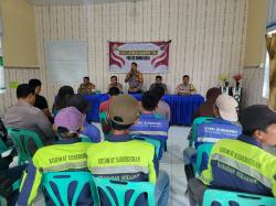 Ciptakan Suasana Kondusif Jelang Pilkada, Polsek Dumai Kota Gelar FGD Bersama di Kantor Lurah