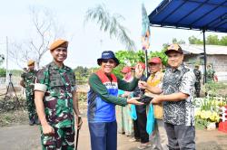 Sumbang 200 Pohon HUT Arhanud ke-78, Kilang Balongan Dukung Hijaukan Pesisir Pantai