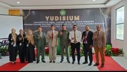 Yudisium ke XVI Universitas Amal Ilmiah Yapis Wamena: Perkuat Karakter dan Kualitas Diri