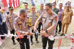 Kapolda Aceh Resmikan 31 Unit Rumah Dinas Polisi di Pidie Jaya