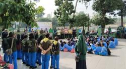 Hari Pohon: SMAN 8 Depok Tanam Pohon di Situ Bahar Cilodong, Para Pejabat Kota Depok Hadir