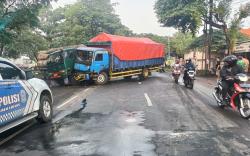 Kecelakaan Lalu Lintas di Lamongan Hari Ini, Truk Tabrak Truk di Pucuk