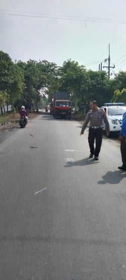 Tabrakan Dua Motor di Kebomas Gresik, Satu Korban Meninggal Dunia