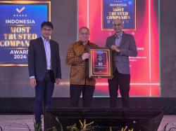 Konsisten Berikan Layanan Prima, JNE Raih Indonesia Most Trusted Companies Award 2024