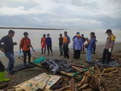 Tim SAR Gabungan Temukan Jenazah Pemancing yang Tenggelam di Muara Sungai Lukulo