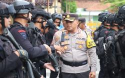 Kapolres Sragen Apresiasi Peran Brimob dalam Pengamanan Pilkada 2024