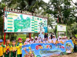 Support Revitalisasi, Outing Class Siswa SD Darul Ilmi Murni ke Medan Zoo