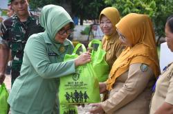 Dukung Program Presiden Prabowo, Korem 081/DSJ Bantu Tingkatkan Kesejahteraan Guru di Kota Madiun